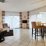 Moderne Ferienwohnung 2 im Haus Zyrus, Voßhörn/Duhnen
