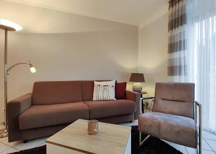 Moderne Ferienwohnung 2 im Haus Zyrus, Voßhörn/Duhnen